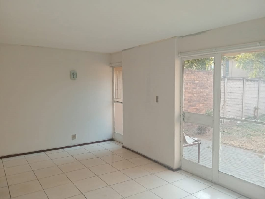 2 Bedroom Property for Sale in Sasolburg Ext 2 Free State